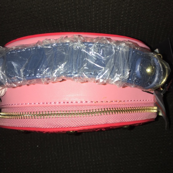 Mini Crossbody bag🎈 - Picture 3 of 4